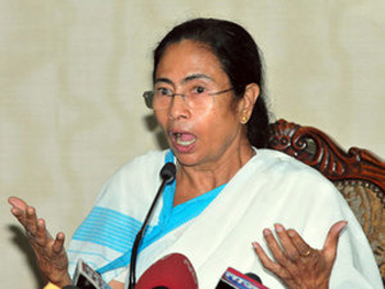 Chief Minister Mamata Banerjee on Wednesday averred that she wouldn’t link her mobile number