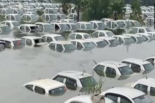 Mangalore Today Latest Headlines Of Mangalore Udupi Page Noida Hundreds Of Cars Submerged