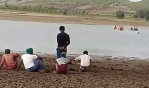 Nitte teachers drown in tunga river