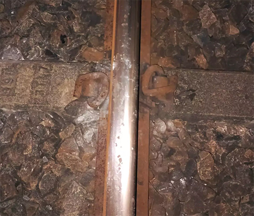 stones on railway tracks near Tokkottu