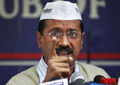 Kejriwal threatens to quit over Jan Lokpal bill