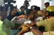 Kashmiri students held for sedition attacked by Bajrang Dal members at Karnataka court