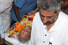 Legendary actor Pran cremated in Mumbai