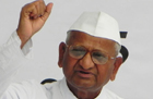 Anna Hazare fasts at Jantar Mantar, demands protection for whistleblowers