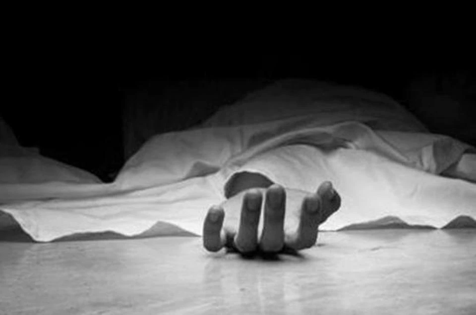 Bengal man found living with wifes decomposed body for three days