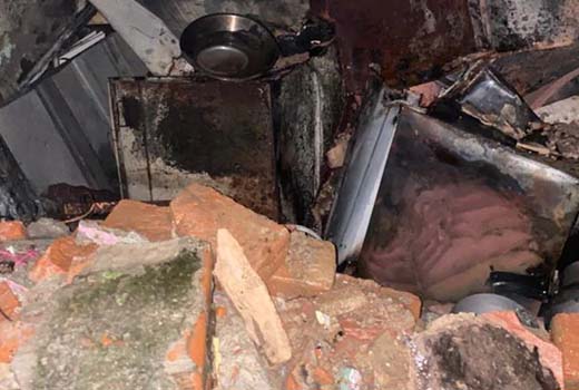 6 Injured in LPG cylinder blast in South Delhi, 8 firetrucks on spot