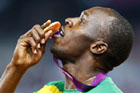 Usain Bolt, Jamaica set a new world record in 4x100m