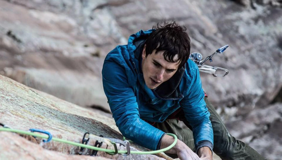 World-renowned US rock climber Brad Gobright falls to death in Mexico