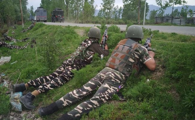 Teen shot in J&K encounter not buried in village, cops say Coronavirus