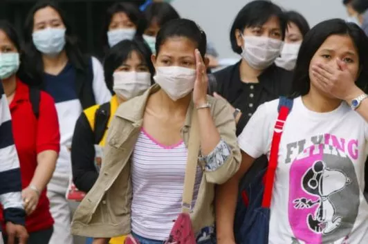 Coronavirus casts shadow on Chinese new year as death toll rises to 25, 20million quarantined