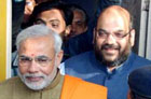 Gujarat cop attacks Amit Shah, reprimands