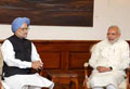 Sonia, Manmohan meet PM Modi amid stand-off over GST Bill