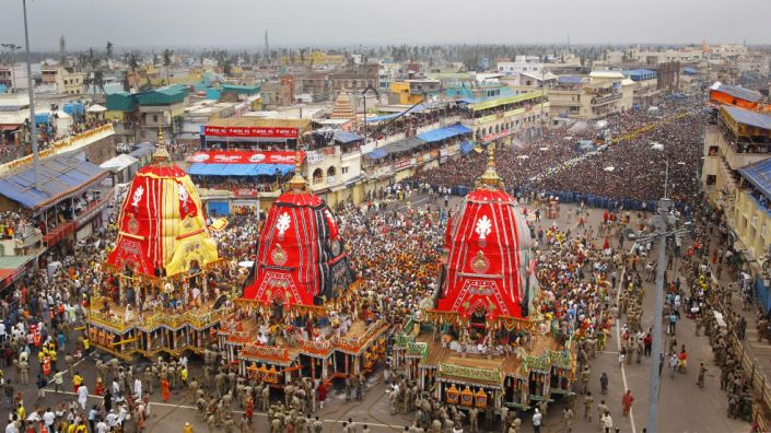 Hours before Puri Rath Yatra, servitor tests positive for COVID-19