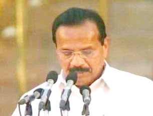 Mangalore Today Latest Main News Of Mangalore Udupi Page D V Sadananda Gowda Is Union