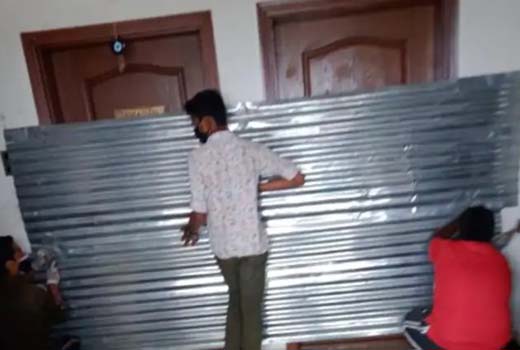 With residents inside, Bengaluru civic body seals 2 flats with metal sheets