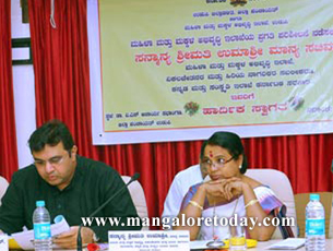 Umashree Sex - Mangalore Today | Latest main news of mangalore, udupi - Page Minister- Umashree-for-committee-to-solve-sex-workers-problems