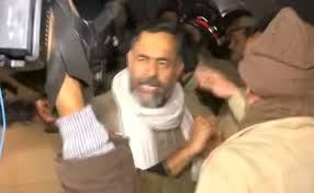 Manhandled outside JNU, Yogendra Yadav asks cops to take off uniform