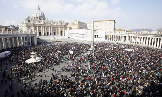 Vatican-Croud- Pope