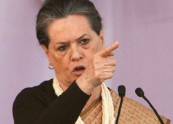 Sonia Gandhi at a rally in Karol Bagh