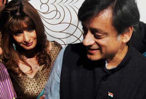 Tharooroct12oct30