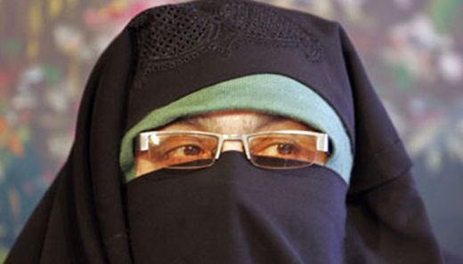 asiya-andrabi.