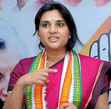 Actress Ramya wins Mandya