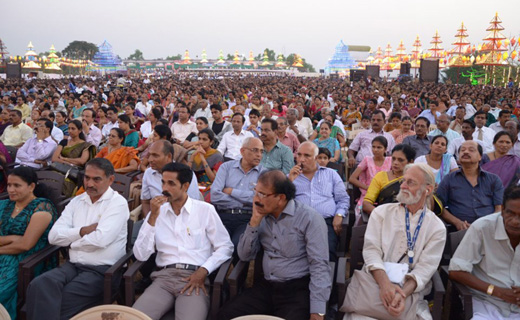 virasat-2013-crowd