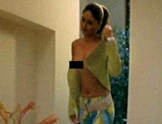Kareena Kapoor Porn Video - Mangalore Today | Latest titbits of mangalore, udupi - Page Kareena-Kapoor -s-morphed-topless-pics-go-viral-on-web