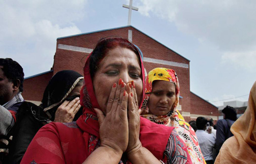 lahore-church-...