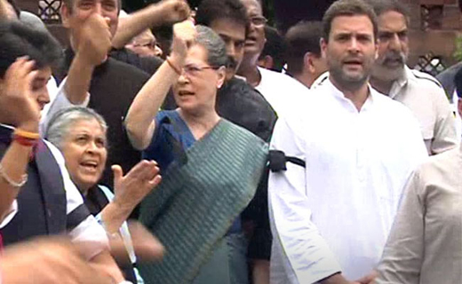 Congress president Sonia Gandhi and her son Rahul Gandhi led the party’s leaders and parliamentarians 